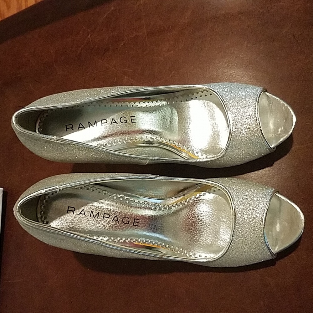 Rampage silver sparkle heels - Picture 3 of 10